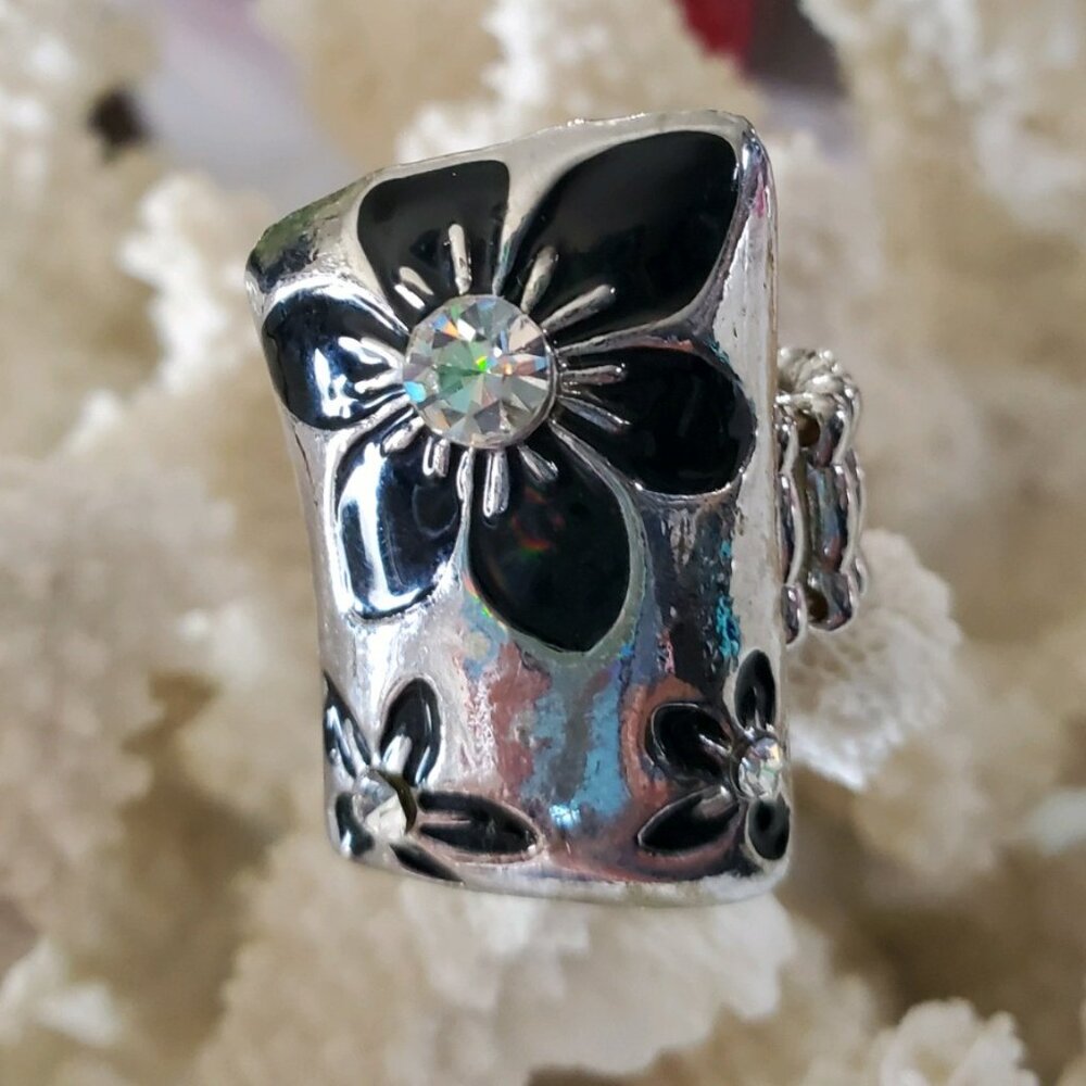 Silver Tone Adjustable Band Ring with Black Flowers & Rhinestones 💥3 for $24💥